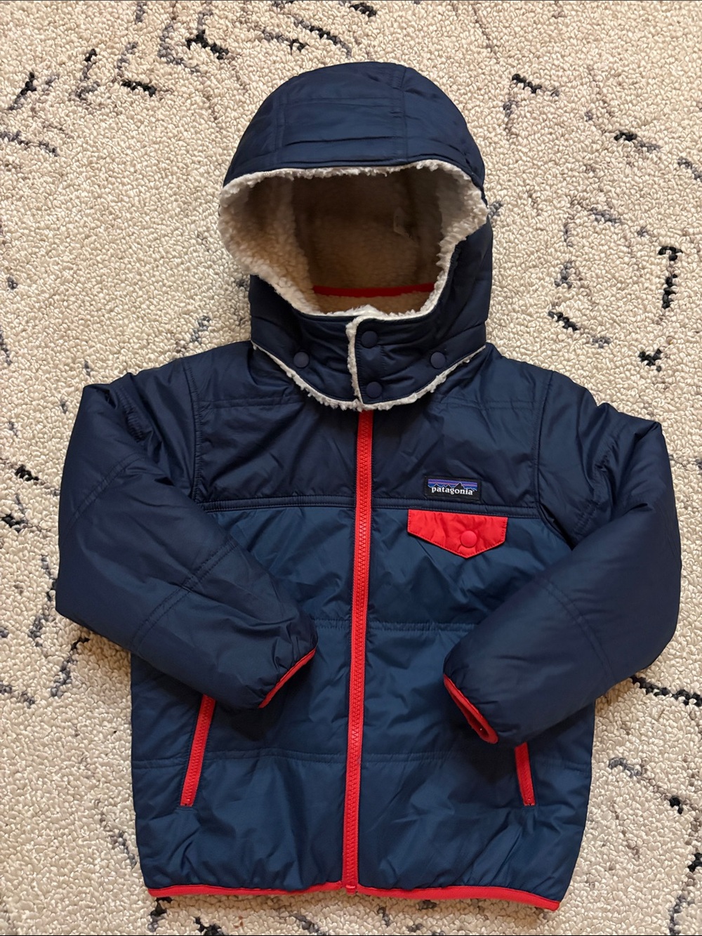 Patagonia 5T Reversible Tribbles Hoody Puffer Jacket
